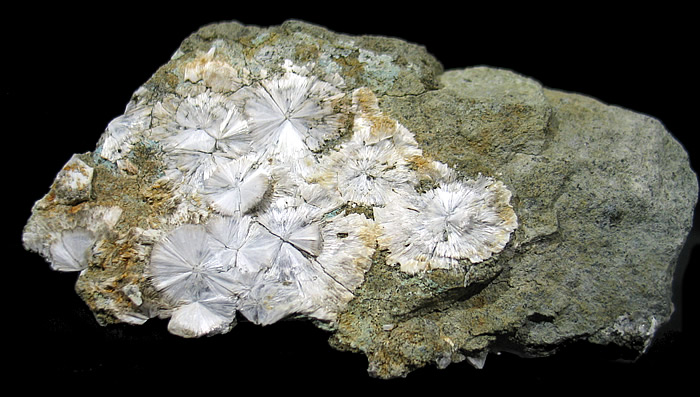 Scolecite & Aerinite, Estopiñán del Castillo, Huesca, Aragón, Spain