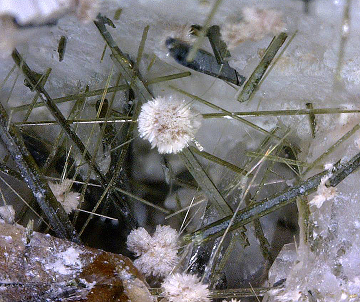 Steacyite (TL), Analcime, Bastnäsite-(Ce) & Raite(?), Mont Saint-Hilaire, Québec, Canada ex Ron Waddell