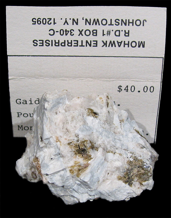 Gaidonnayite, Mont Saint-Hilaire, Québec, Canada