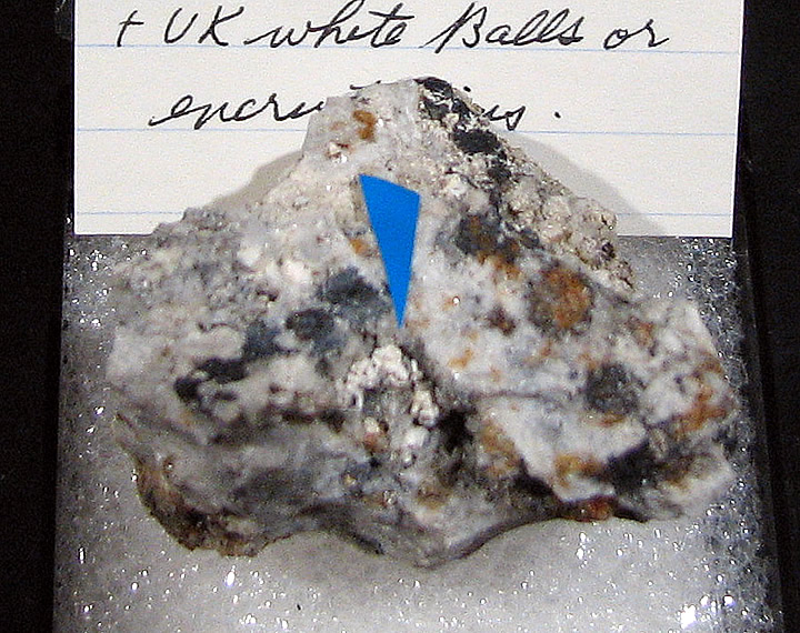 Hochelagaite, Ancylite, Mont Saint-Hilaire, Québec, Canada ex Ron Waddell